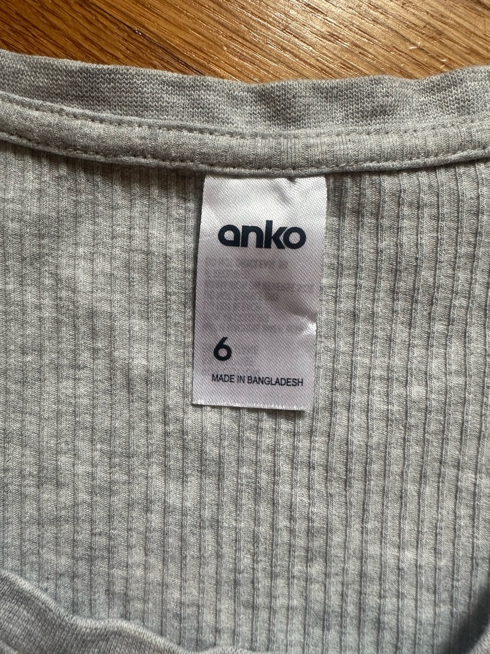 Gray Tank Top - Picture 3 of 3